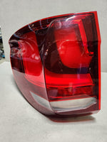 Bild in die Galerieansicht laden, 2014-2018 BMW X5 Rear Left Outer Tail Light 7290103 X5 F15