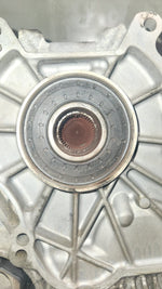 Load image into Gallery viewer, 2007 BMW 328xi Transfer Case 7548666 E90 E92 E93 328xi and 335xi AWD model