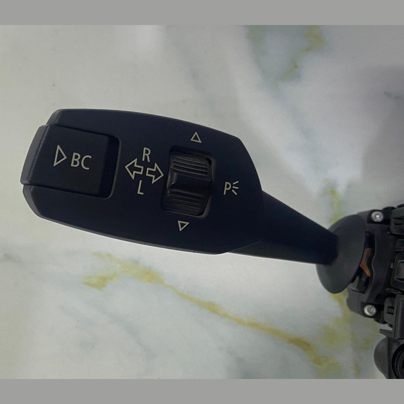 OEM BMW E70 E81 E84 E87 Steering Column Switch Wiper Indicator Handle 9164418
