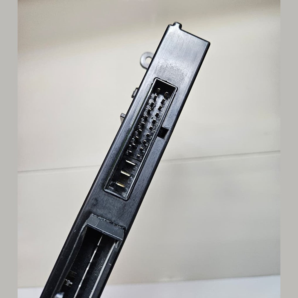 2011-2016 BMW 528i Body Control Module 9299946
