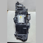 Bild in die Galerieansicht laden, BMW 2010-2013 535GT Adaptive Xenon Headlight Right 7199616 F07 GT