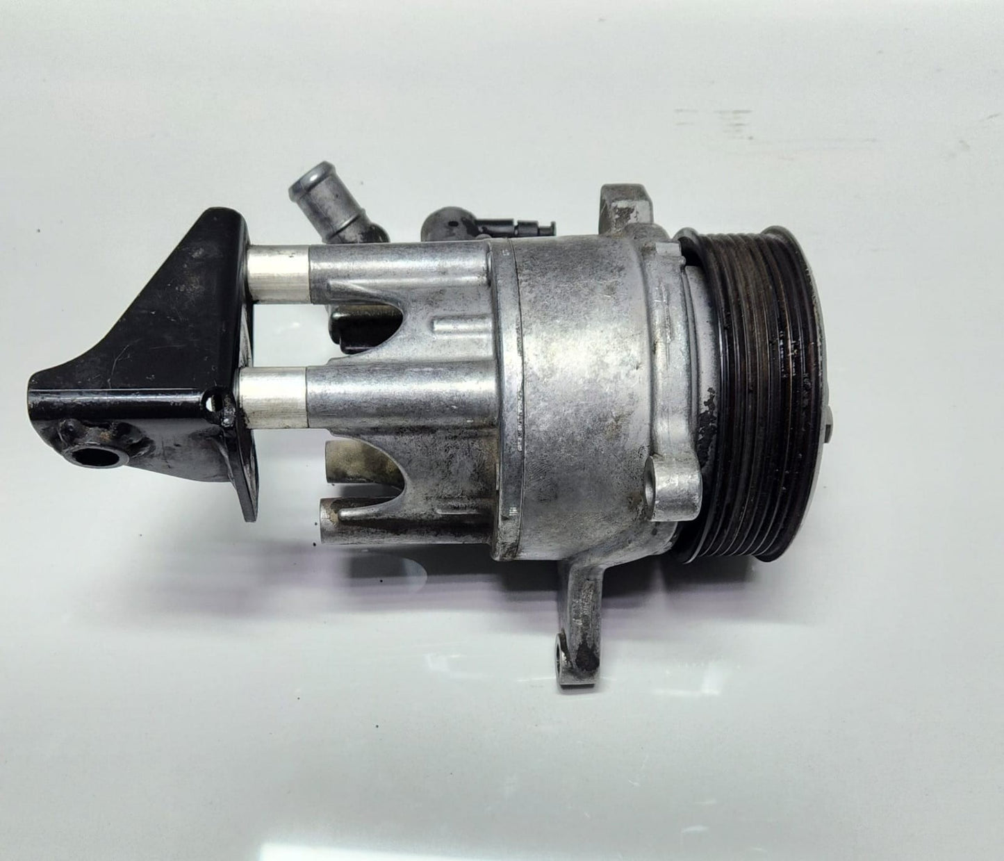 BMW F10 Hydraulic Pump Dynamic Drive 6850590 6 Series OEM
