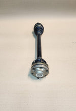 Bild in die Galerieansicht laden, 1999-2000 BMW E39 525i 528i and 530i Rear Axle Shaft 1229141 OEM