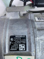 Bild in die Galerieansicht laden, BMW Air Diesel B57 Compressor 9892069 BMW X5 G05, X6 G06, and X7 G07 G60 G61