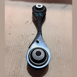 قم بتحميل الصورة إلى عارض الصور، BMW X3 G01 X4 G02 X3M F97 REAR SUSPENSION LINK ARM RUBBER MOUNT RIGHT 6871006