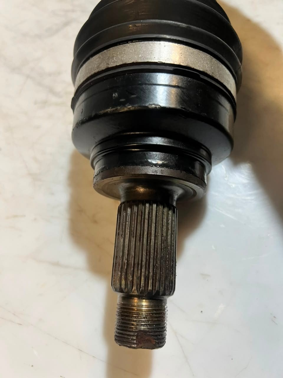 2011 BMW 3' 4' F30 F31 F32 F33 F36 LCI 328i Rear Right Axle Shaft 7637444 OEM