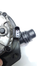 Load image into Gallery viewer, 2014-2020 BMW i8 Auxiliary Water Pump 8600287