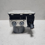 Bild in die Galerieansicht laden, 2019-2022 BMW 330i Abs Pump Control Module 6862017 3 Series G20 G21