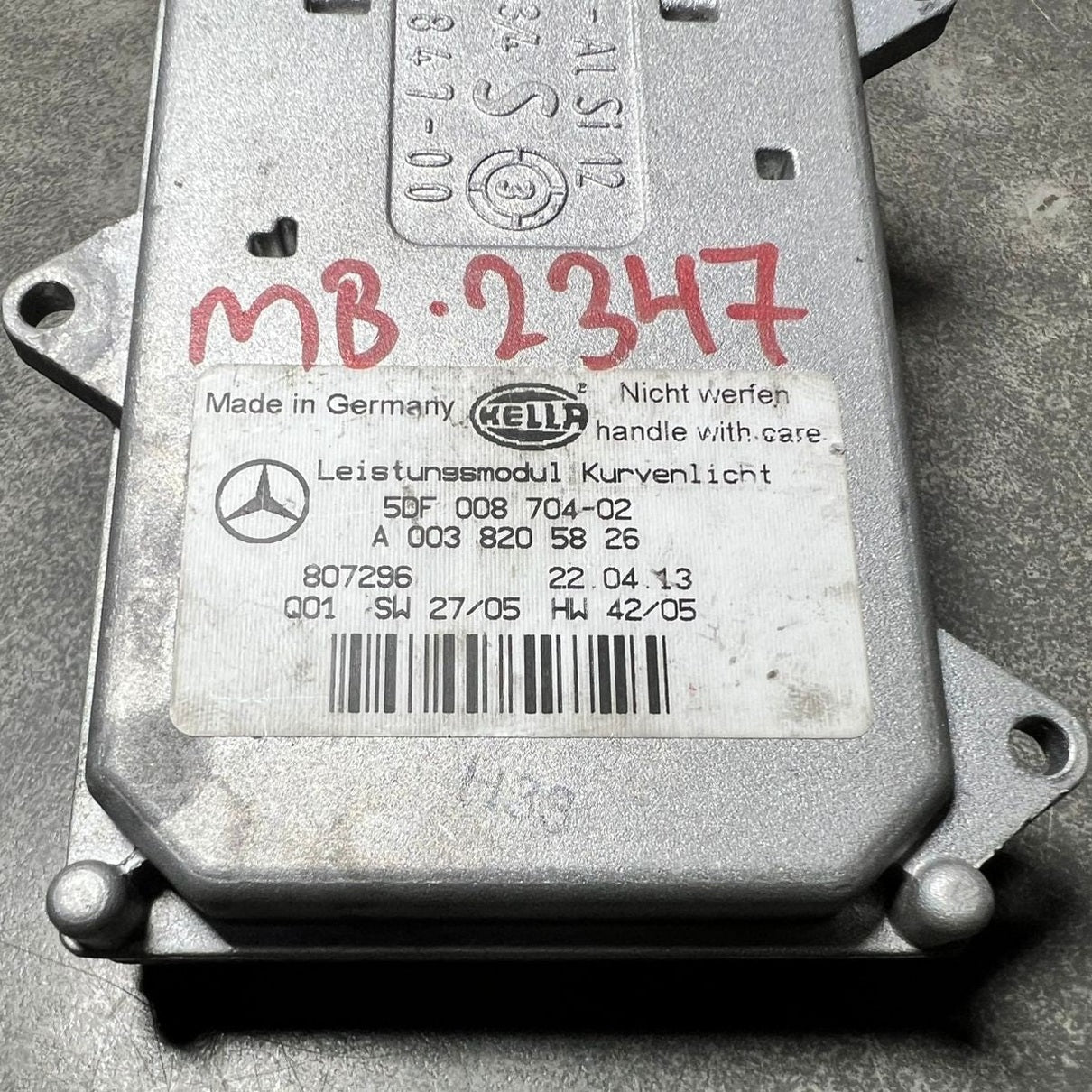 Mercedes W211 E350 Xenon Light Headlight Control Module Unit A003 8205826 OEM