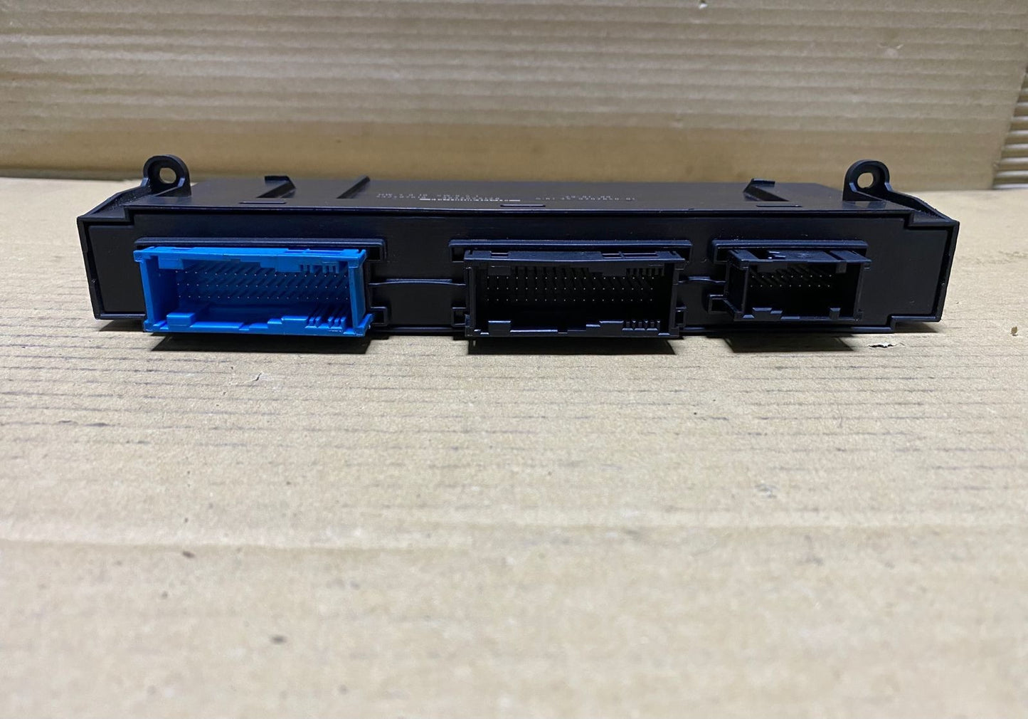 2014 BMW F13 F18 640i Junction Box Module OEM 9384219