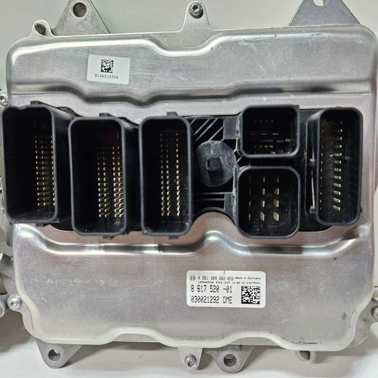 8617520-2014-2018 BMW X5 F15 F07 F10 5.0i N63N Engine Control Unit DME Key Set
