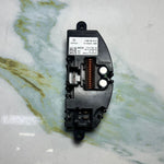 Bild in die Galerieansicht laden, 2018-2022 Mercedes-Benz Sprinter Blower Motor Resistor A0009069307