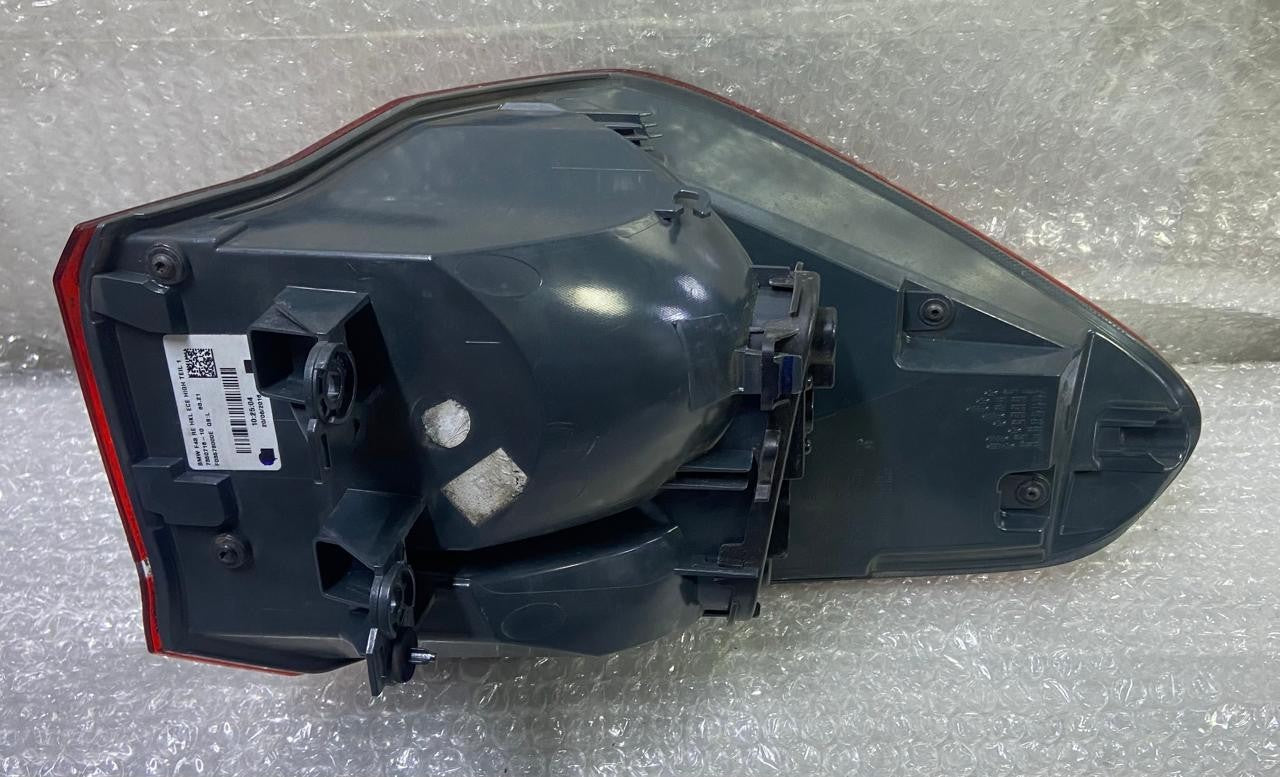 OEM BMW X1 F48 N/S RIGHT SIDE REAR TAIL LIGHT 7350716