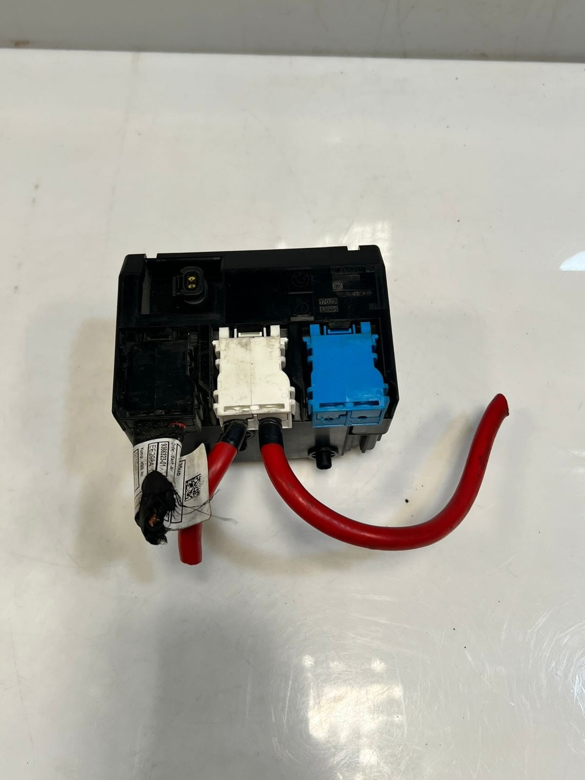 2010-2016 BMW 535i 5 Series F10 F11 F12 Battery Dividing Element Module 9201980