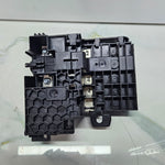 Load image into Gallery viewer, Genuine BMW 5 Series G30 G31 Power Distribution Box Rear 6822560 Brand New