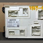 Bild in die Galerieansicht laden, Mercedes W246 CLA B-Class Front SAM Body Control Module Unit A246 9008510 OEM