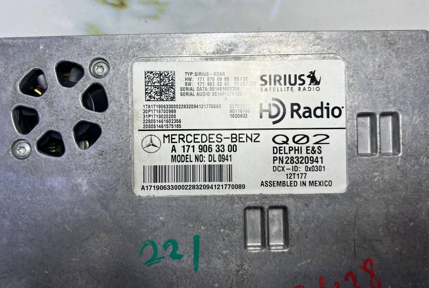 2013 Mercedes-Benz W221 S550 Sirius Satellite Radio Receiver Module A171 9063300