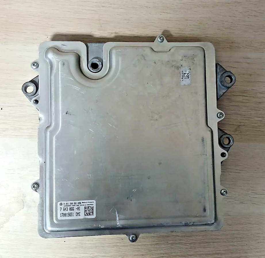 BMW ACTIVE HYBRID 5 7 3 ECU ECM ENGINE MOTOR BOX CONTROL UNIT OEM 7643066