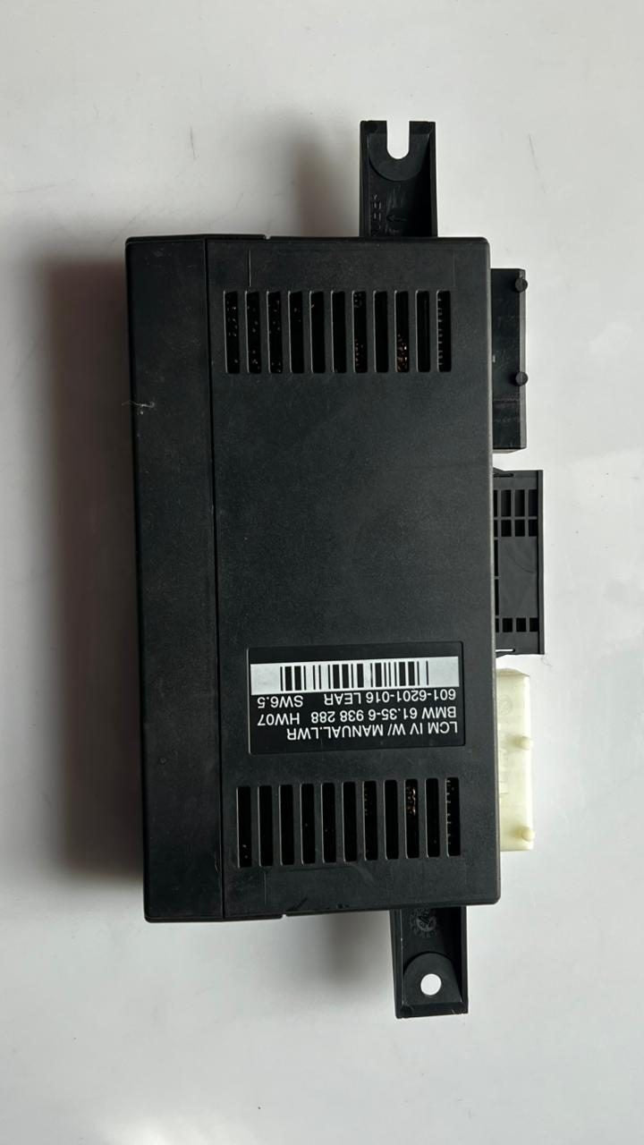 BMW X5 7 5 Z8'ies E53 E38 E39 E52 LCM-4B LIGHT CHECK CONTROL UNIT LCM4 W/MAN LWR