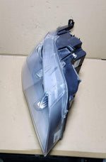Bild in die Galerieansicht laden, 7221894 BMW Headlight X5 E70 Facelift right headlight assembly 2012