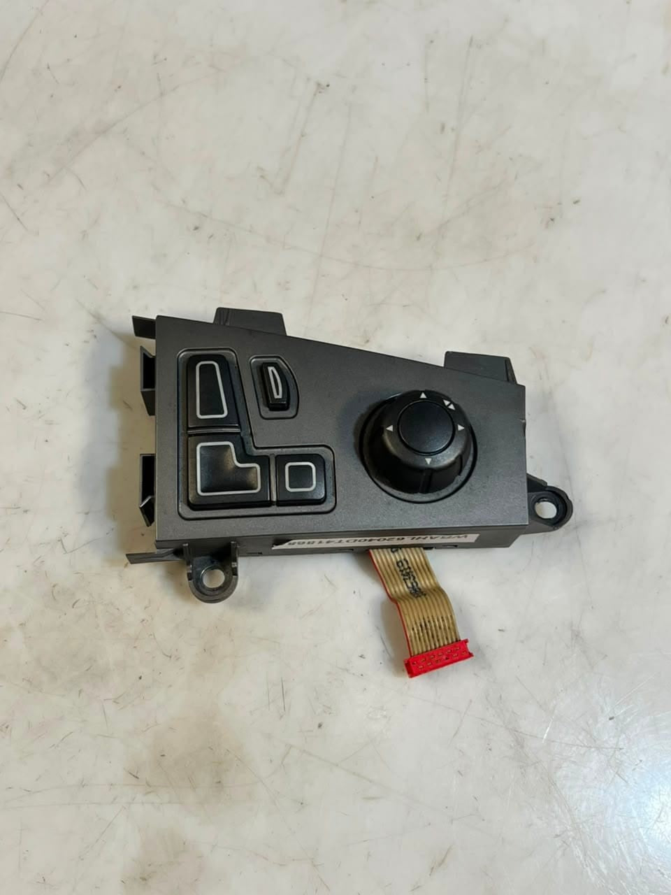 2007-2009 BMW E65/E66 745Li Front Right Seat Adjustment Switch 6918383 OEM