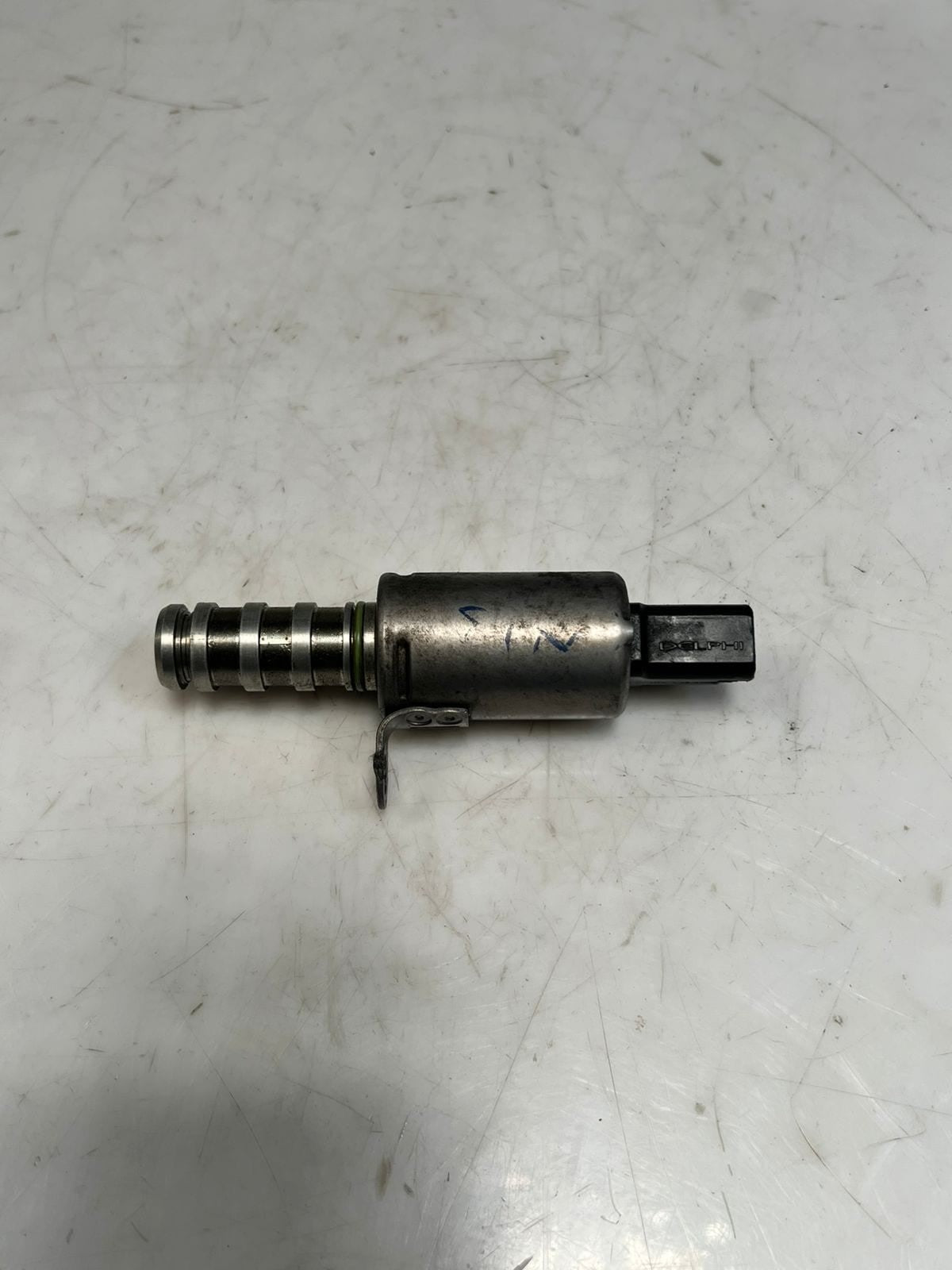 BMW R55 F20 F21 F30 F31 F35 Vanos Solenoid Valve Electric-Hydraulic 8610388 OEM
