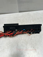 قم بتحميل الصورة إلى عارض الصور، 2004-2010 BMW 525i 5 Series E60 E61 528i Power Distribution Fuse Box 6957330 OEM