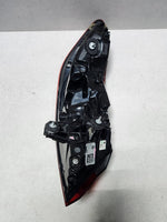 Bild in die Galerieansicht laden, BMW Rear Light Side Panel Led Right 7445774 8 Series F91 F92 G14 G15 G16