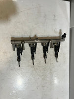 Load image into Gallery viewer, 2019-2022 BMW X3 3 Series G20 G21 High Pressure Fuel Injection Rail 8665633 OEM