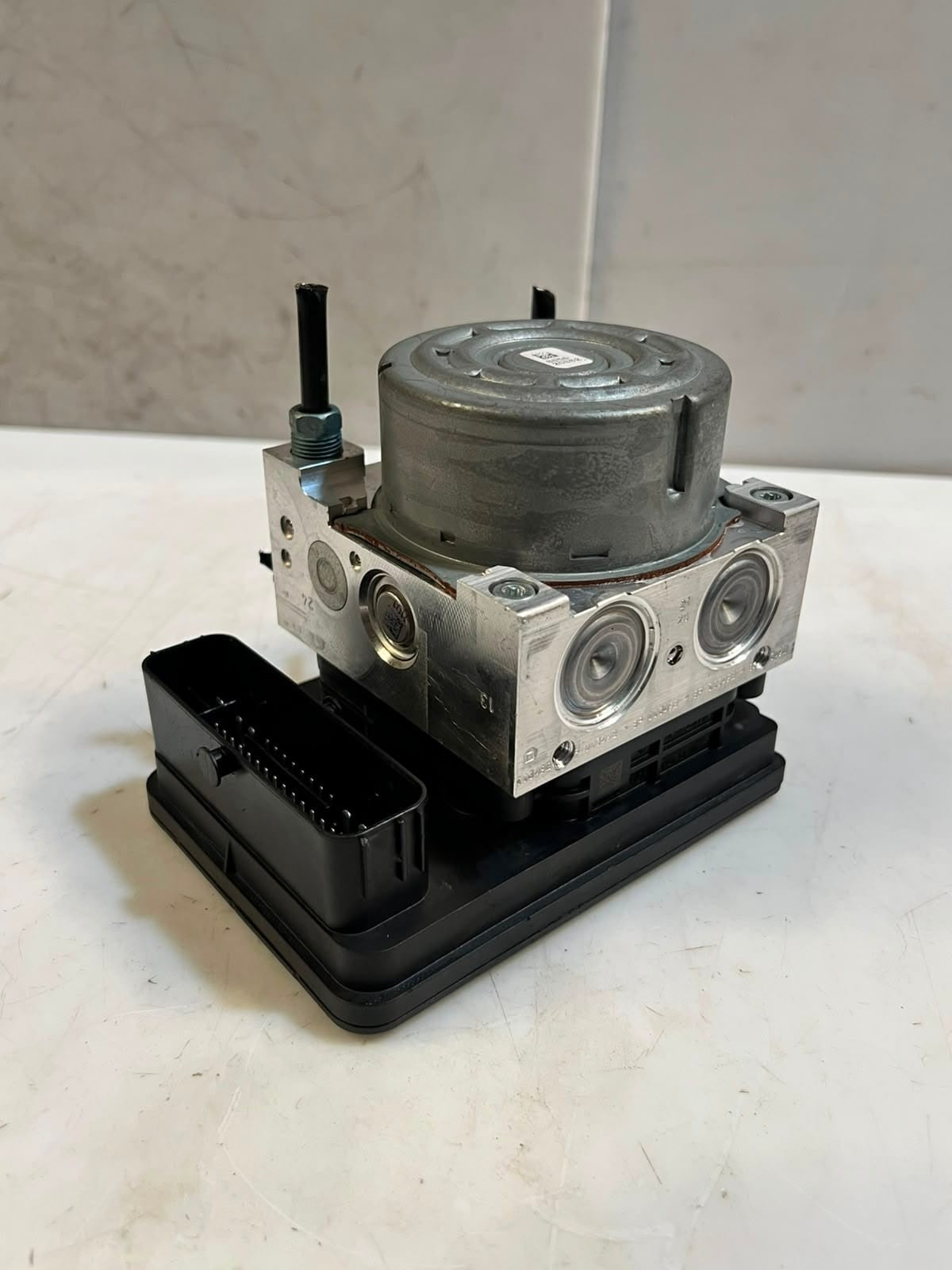 2016-2018 BMW X1 F48 F49 XDRIVE 18D PRE LCI ABS Pump Module 6883343 OEM