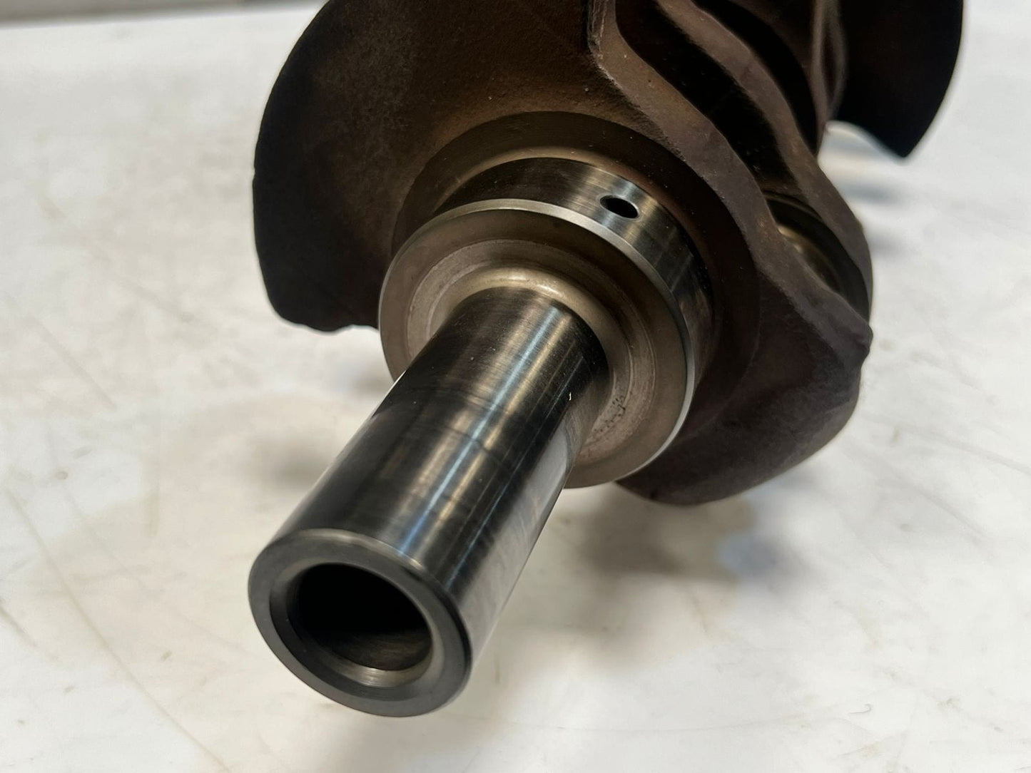 2002 BMW 320i 5 Series E39, E60, E61 M54B22 2.2 170HP Crankshaft 1437581 OEM
