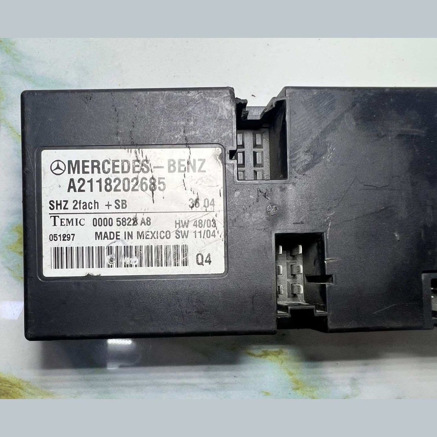2004 Mercedes-Benz E55 AMG Seat Heating Control Module A2118202685 E-Class W211