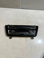 Bild in die Galerieansicht laden, BMW 1' 2' F20 F22 F30 F31 F32 F80 F82 F87 M3 Climate Control Panel 6814188 OEM