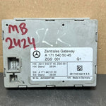 Load image into Gallery viewer, 05-11 Mercedes-Benz R171 SLK350 Central Gateway Steuergerät A171 5405045 OEM
