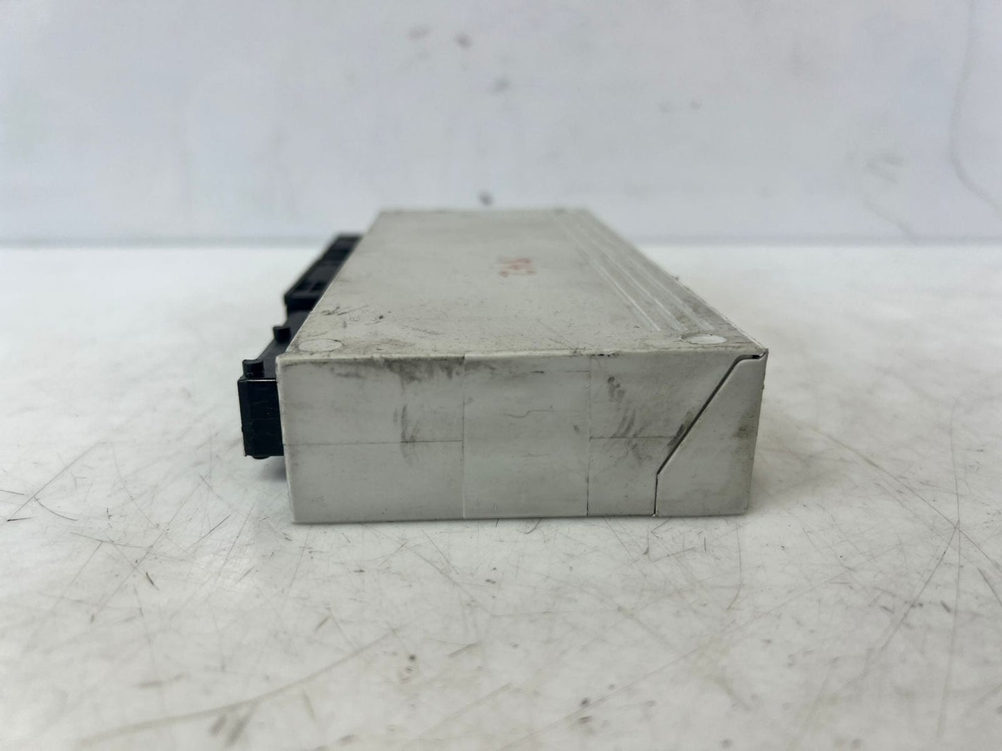 BMW E46 M3 and 330i hardware version 2.0 GM5 Body Control Module 6944842