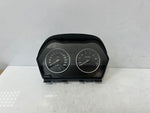 Bild in die Galerieansicht laden, 2012-2020 BMW 118i 1-Series F20 N13B16 SPEEDOMETER Instrument Cluster 9285592