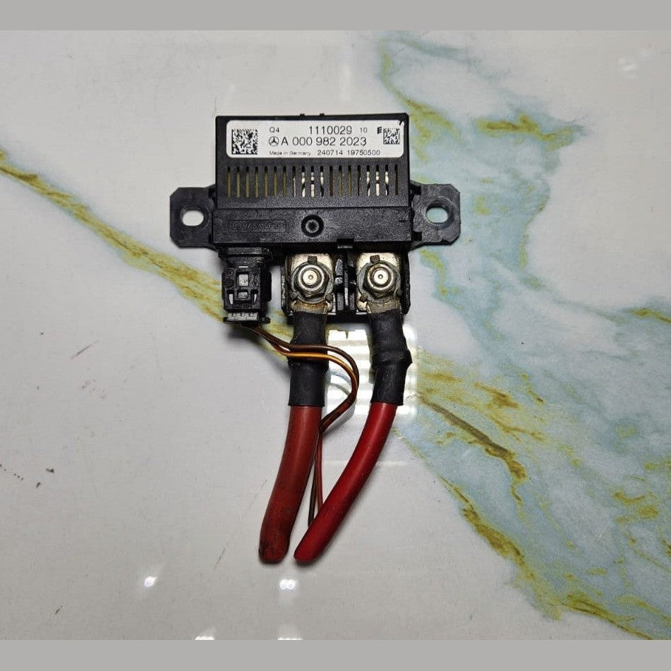 2013-2020 Mercedes-Benz Battery Control Relay Control Module 0009822023 OEM