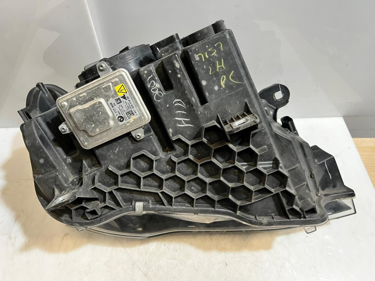 2014-2017 BMW X3 F25 and X4 F26 Xenon LEFT SIDE Headlight Assembly 7400019 OEM