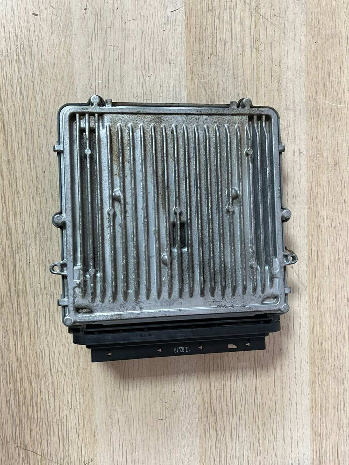 BMW 5 SERIES F07 3.0D N57 DIESEL ENGINE CONTROL UNIT ECU DDE 8511372