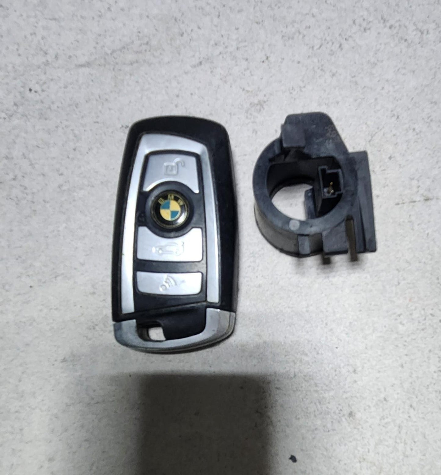 2009-2012 BMW 750i Engine Control Module 7598345