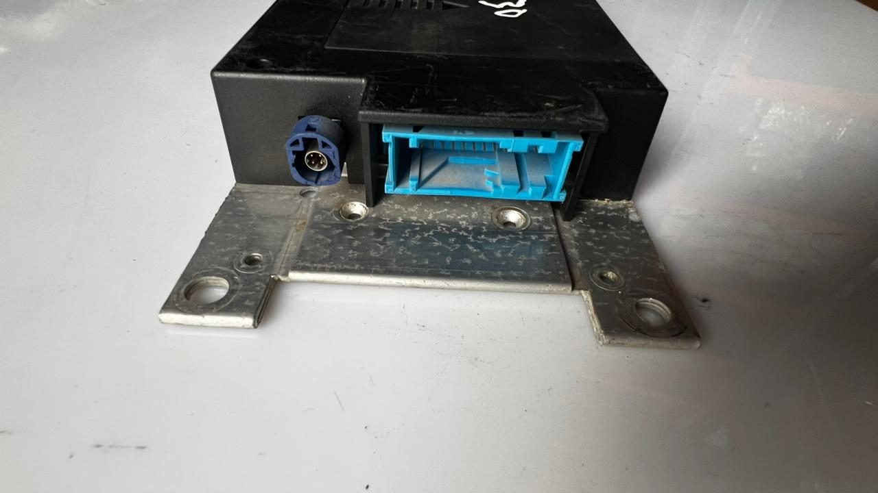 14-17 BMW i3 Telematics Communication Control Module 2447185 230I 320i
