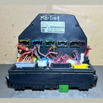 قم بتحميل الصورة إلى عارض الصور، 10-20 Mercedes W212 E350 SLK350 C250 Front SAM Module Relay Fuse Box OEM