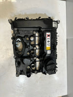 Bild in die Galerieansicht laden, BMW Cylinder Head Cover 7611277