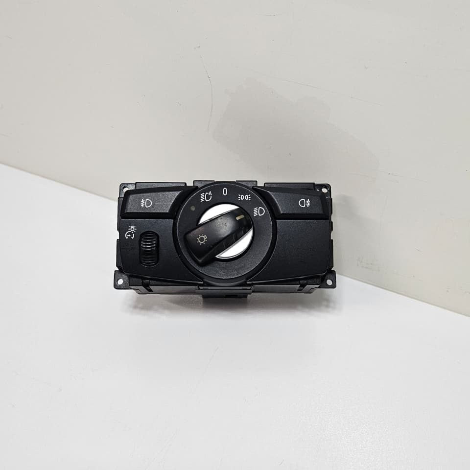 BMW E60 E61 Headlight Switch 6988554 OEM