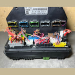 قم بتحميل الصورة إلى عارض الصور، 10-20 Mercedes W212 E350 SLK350 C250 Front SAM Module Relay Fuse Box OEM