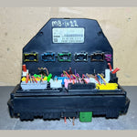 قم بتحميل الصورة إلى عارض الصور، 10-16 Mercedes-Benz W212 W204 Front SAM Module Relay Fuse Box A212 9009908 OEM