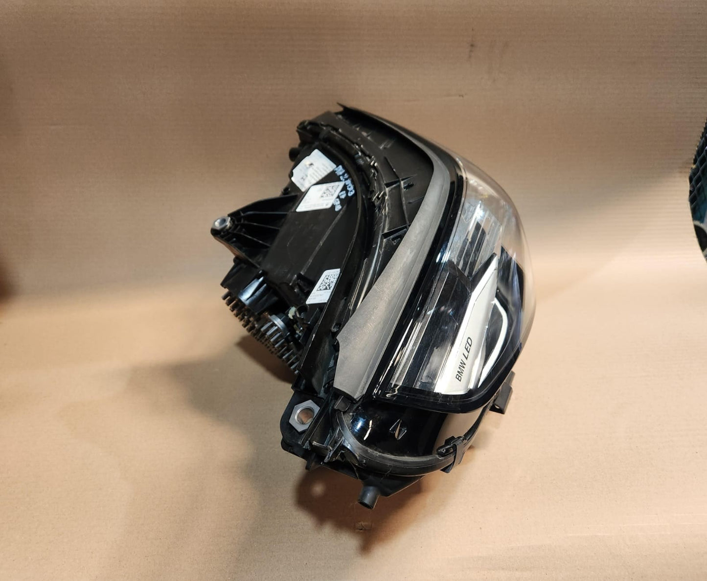 Genuine BMW Adaptive LED Headlight 5A798D2 5 Series G60 G61 and M5