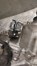 Load image into Gallery viewer, 2007-2013 BMW X5 Transfer Case 7619178 X5 E70 and X6 E71 ATC 450