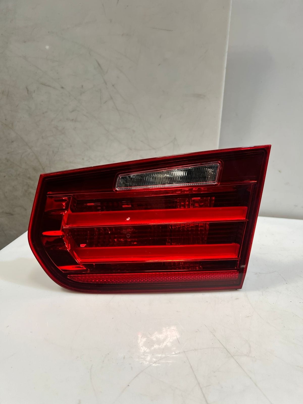 2012-2015 BMW F30 F31 320i Right LEFT Rear Inner Tail Light 7259916 7259915 OEM
