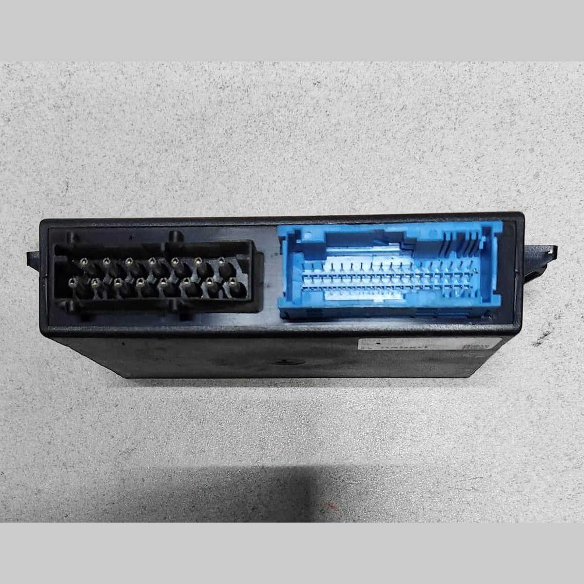 2018-2020 BMW 520i Authority Control Module 8071814 5 Series G30 G31 OEM
